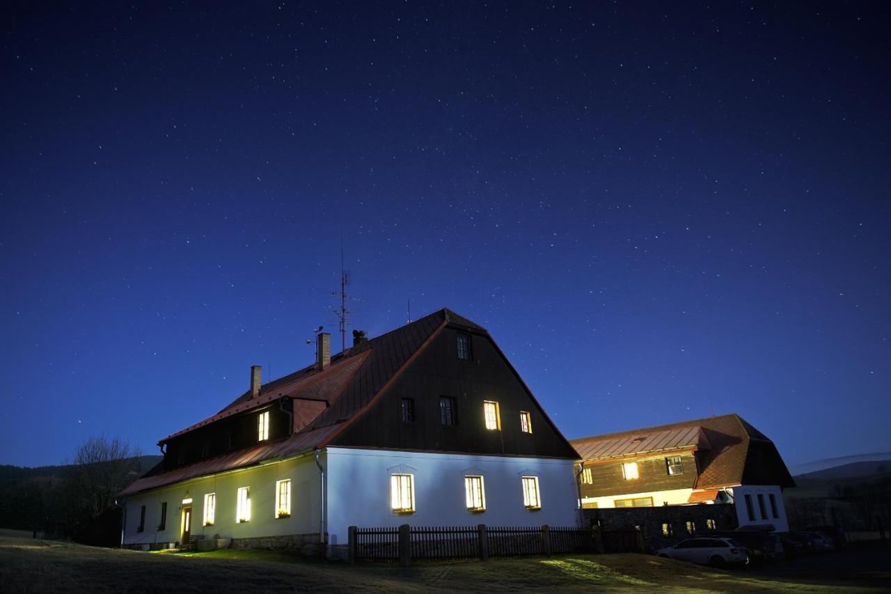 Bauru Dvur Hotel Zdíkov Exterior photo